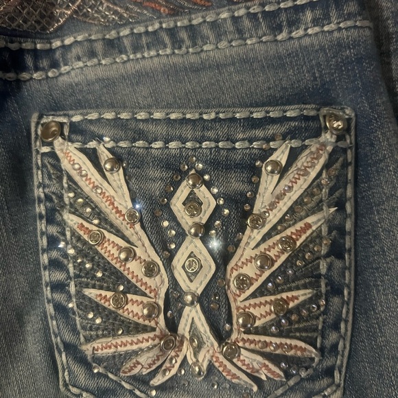 Embellished Blue Denim Jeans - Picture 5 of 12